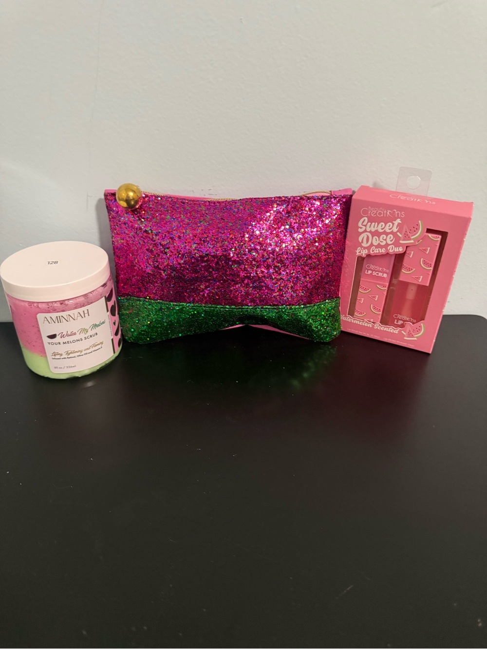 Aminnah beauty bundle set: Pink and Green Glitter Ipsy bag and lip duo! New